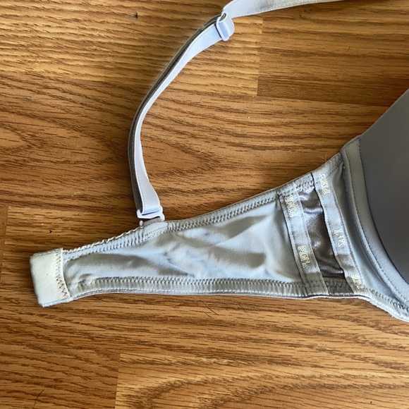 PINK vs lavender wear everywhere push up bra in size 34C - Picture 3 of 6